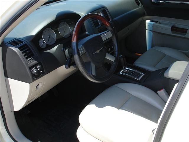 2006 Chrysler 300 3.5