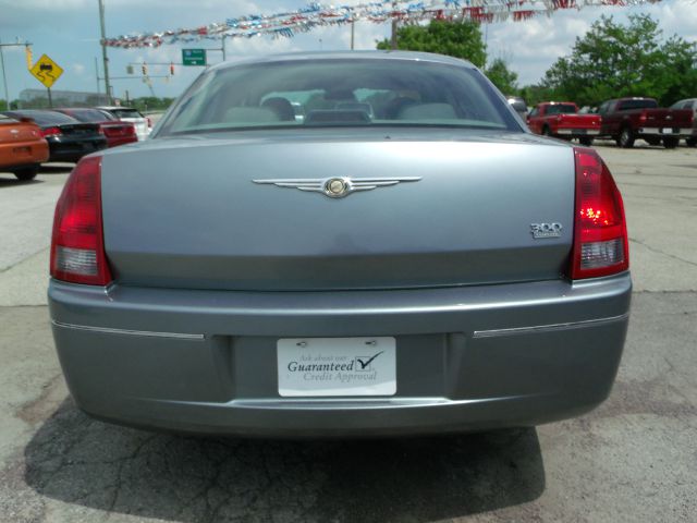 2006 Chrysler 300 3.5