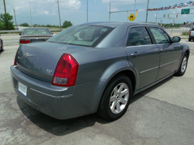 2006 Chrysler 300 3.5