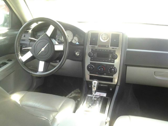 2006 Chrysler 300 GT Premium