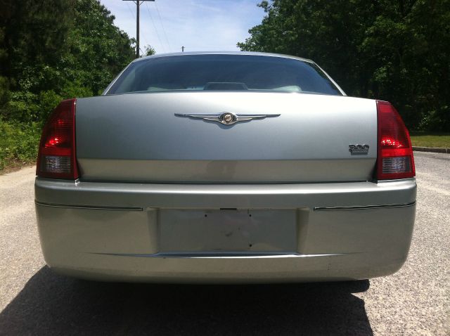 2006 Chrysler 300 3.5