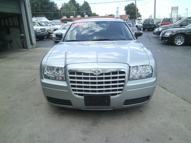 2006 Chrysler 300 Base