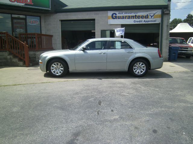 2006 Chrysler 300 Base