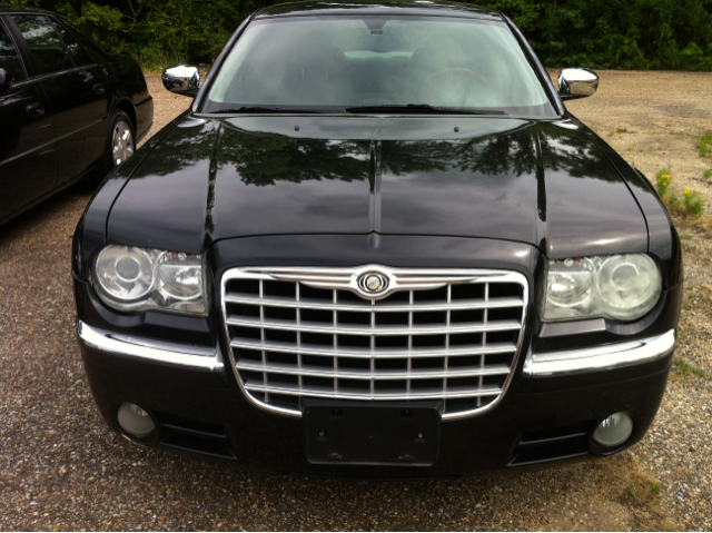 2006 Chrysler 300 Regular Cab