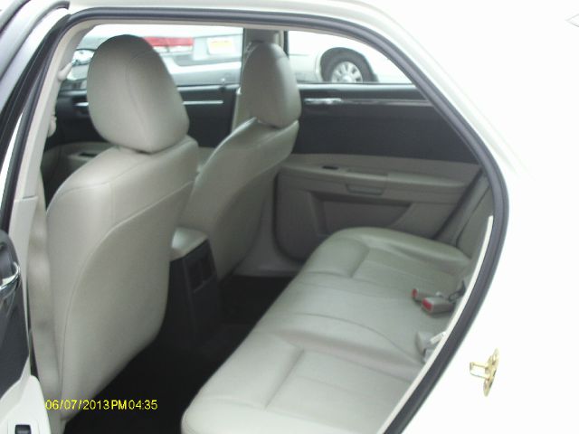 2006 Chrysler 300 3.5