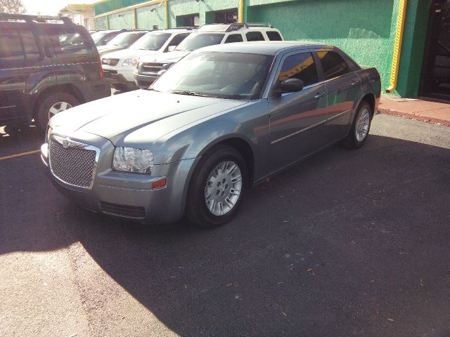 2007 Chrysler 300 Base