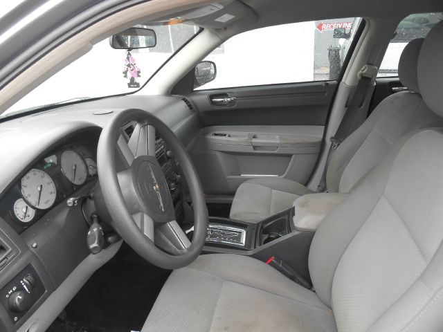 2007 Chrysler 300 Base