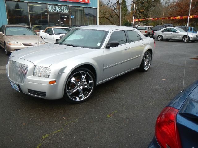 2007 Chrysler 300 Base