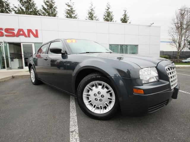 2007 Chrysler 300 Base