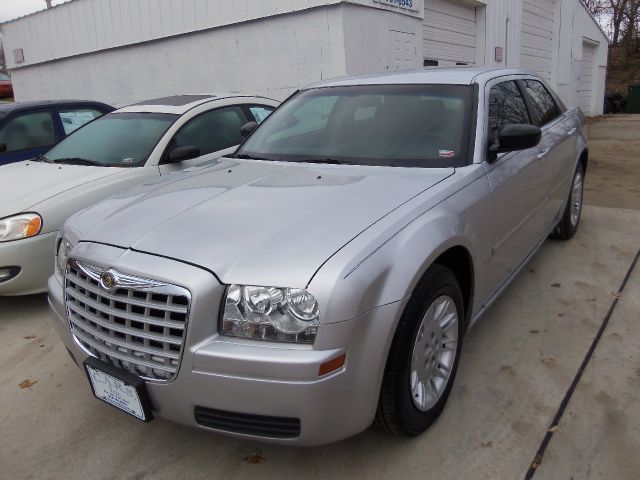 2007 Chrysler 300 Base