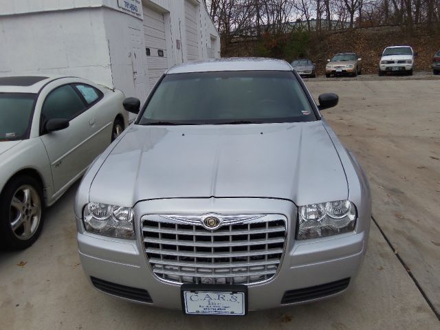 2007 Chrysler 300 Base
