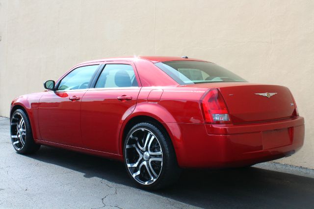 2007 Chrysler 300 Base