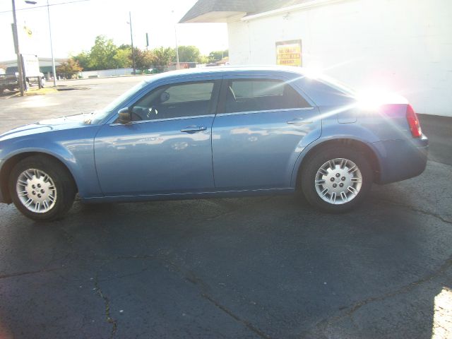 2007 Chrysler 300 Base