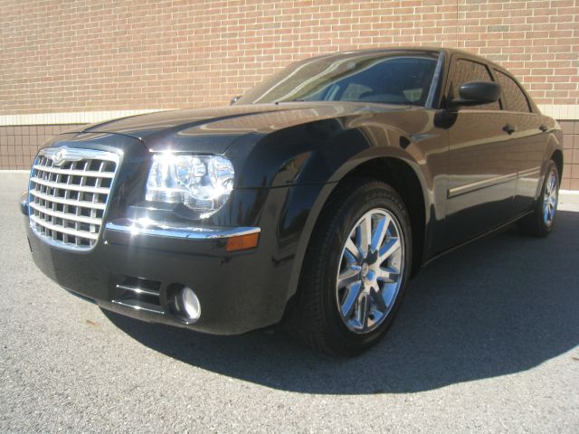 2007 Chrysler 300 Base