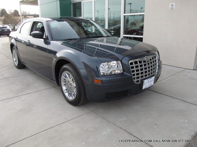 2007 Chrysler 300 Base