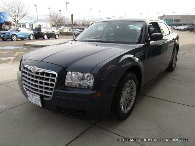 2007 Chrysler 300 Base