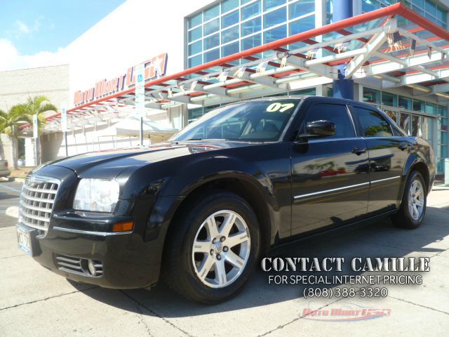 2007 Chrysler 300 Unknown