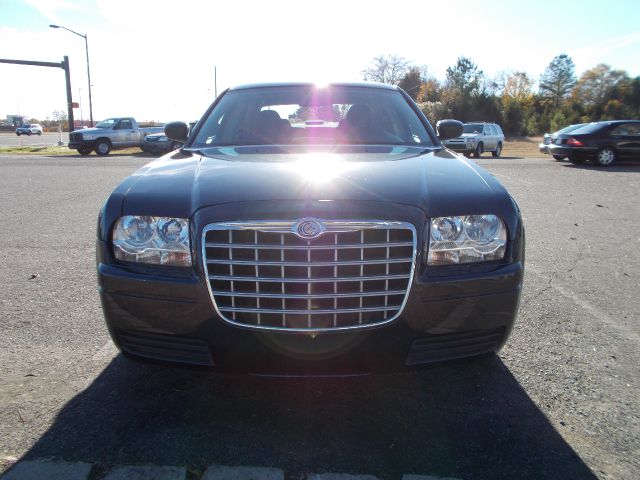 2007 Chrysler 300 Base