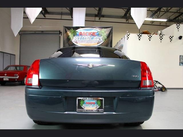 2007 Chrysler 300 GL Manual W/siab