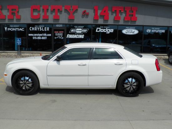 2008 Chrysler 300 Elk Conversion Van