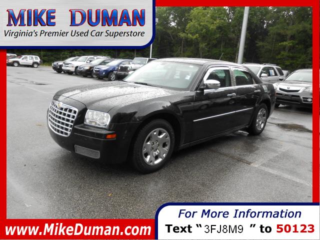 2008 Chrysler 300 Elk Conversion Van