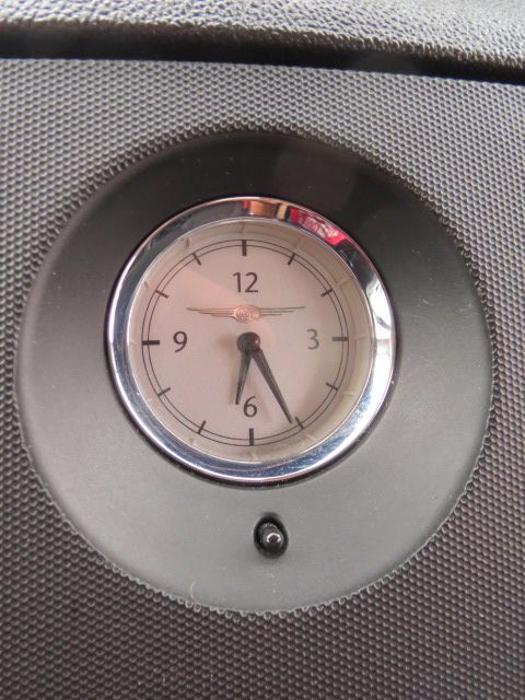 2008 Chrysler 300 Elk Conversion Van