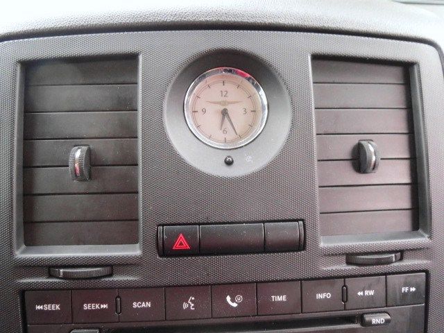 2008 Chrysler 300 Elk Conversion Van