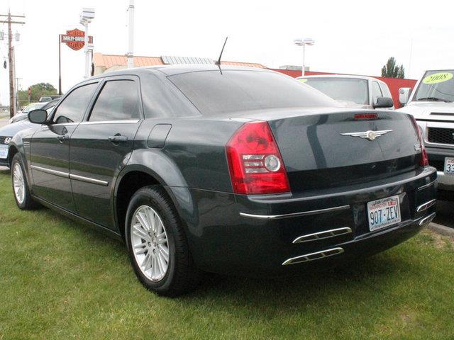 2008 Chrysler 300 3.5