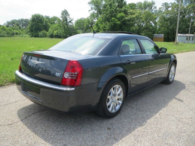 2008 Chrysler 300 Unknown