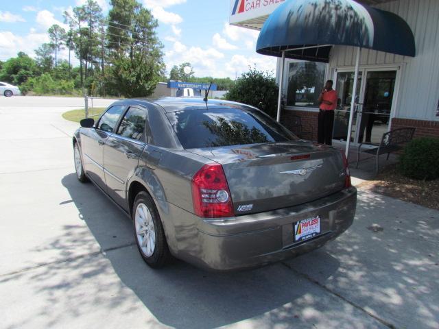 2008 Chrysler 300 XLS Sport 2WD
