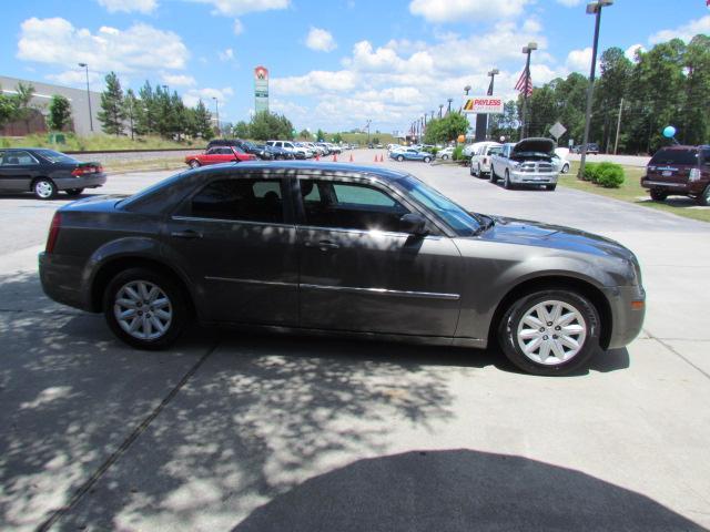 2008 Chrysler 300 XLS Sport 2WD