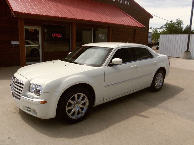 2008 Chrysler 300 SLT 25