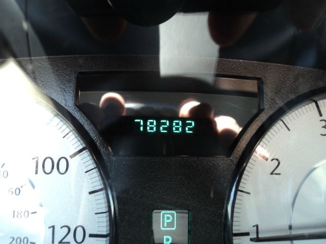 2008 Chrysler 300 Elk Conversion Van