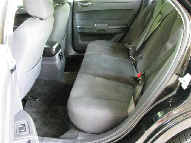 2008 Chrysler 300 XLS Sport 2WD