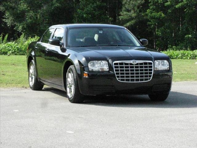 2008 Chrysler 300 XLS Sport 2WD