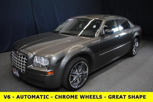 2009 Chrysler 300 Elk Conversion Van