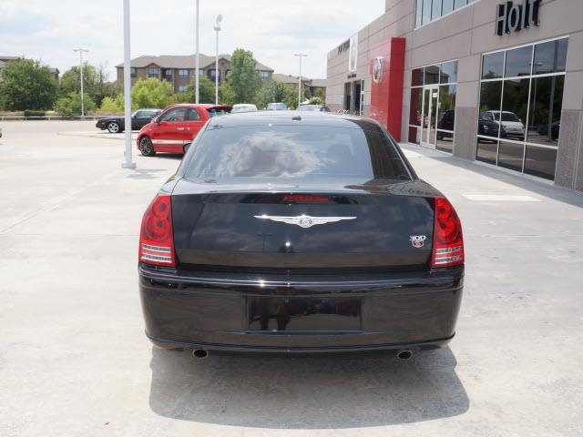 2010 Chrysler 300 SXT, Stowgo