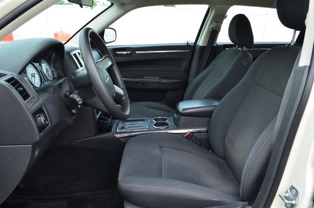 2010 Chrysler 300 3.5