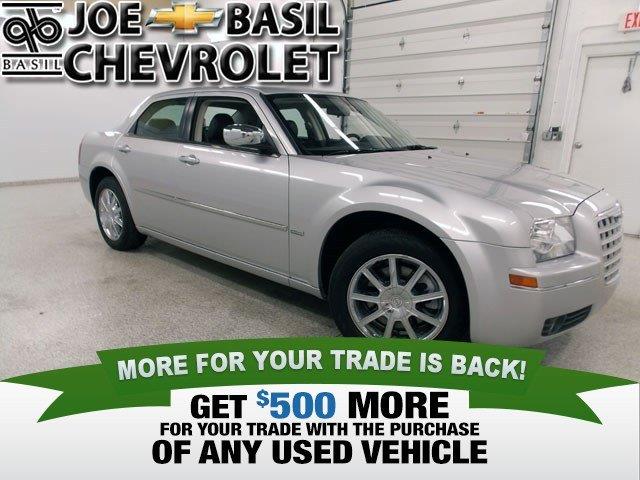 2010 Chrysler 300 Cx-dvd-leather