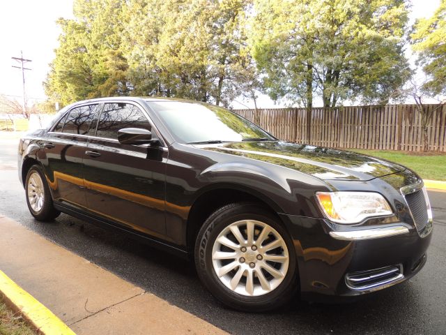 2011 Chrysler 300 Base