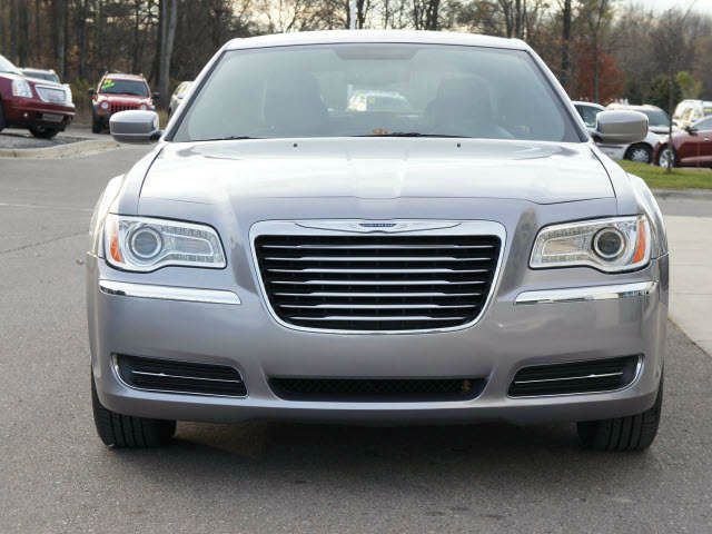 2011 Chrysler 300 Base
