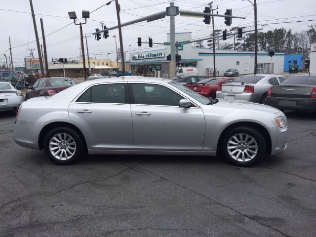 2012 Chrysler 300 Base
