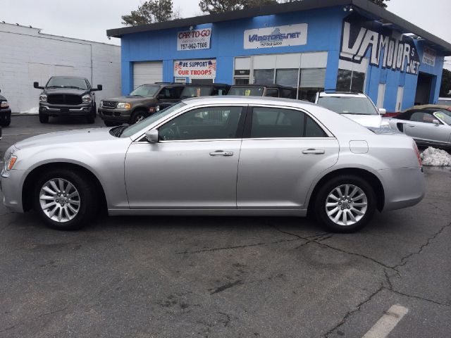 2012 Chrysler 300 Base