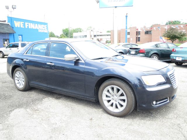 2012 Chrysler 300 Lease For Only 419 A Month