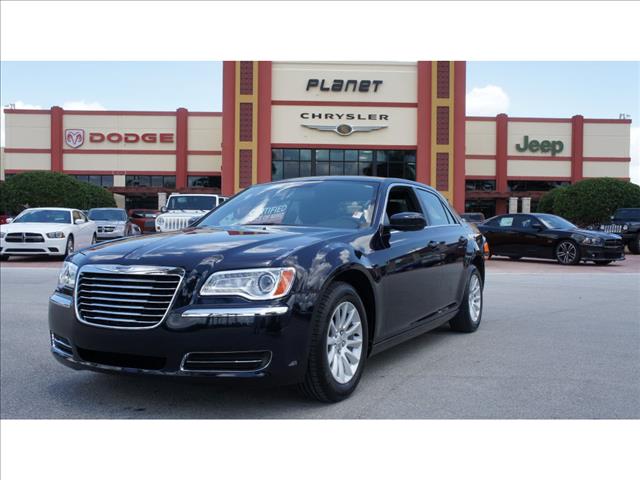 2012 Chrysler 300 Unknown