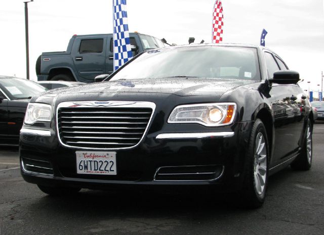2012 Chrysler 300 Base