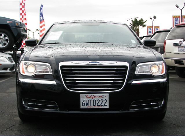 2012 Chrysler 300 Base