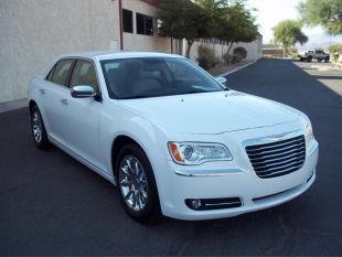 2012 Chrysler 300 Flat-bed 2WD