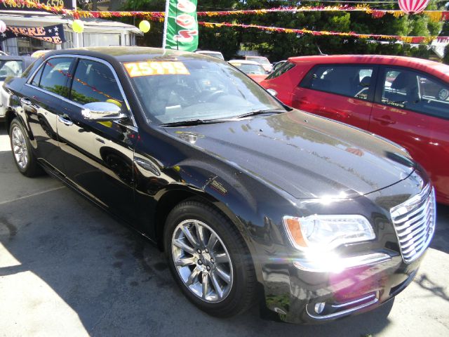 2012 Chrysler 300 Lease For Only 419 A Month