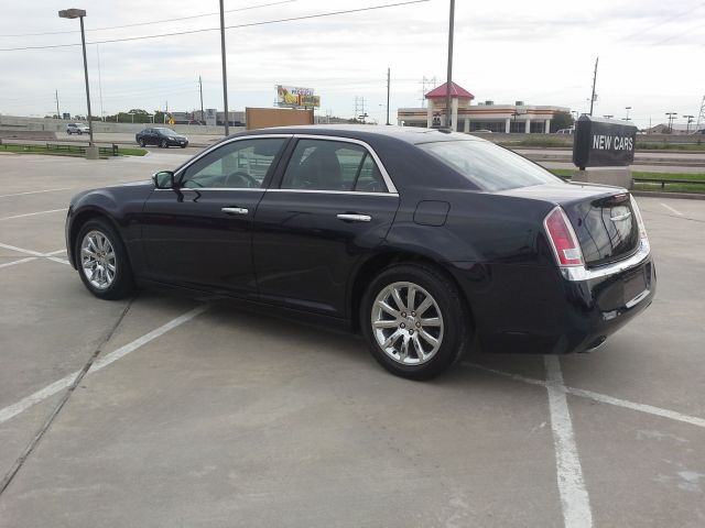 2012 Chrysler 300 Lease For Only 419 A Month